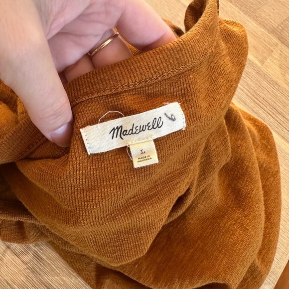 Madewell Rust/tan long sleeve top. Spring, cozy, business casual, preppy - Picture 7 of 9